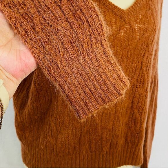 MADEWELL ALNA V-NECK ALPACA BLEND SWEATER - Picture 5 of 12